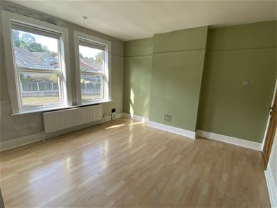 Bedroom no.1 front double: